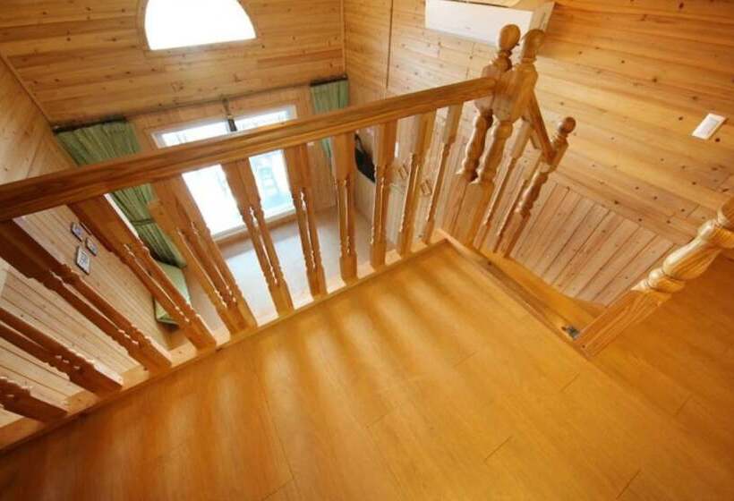 Goseong Family Pension