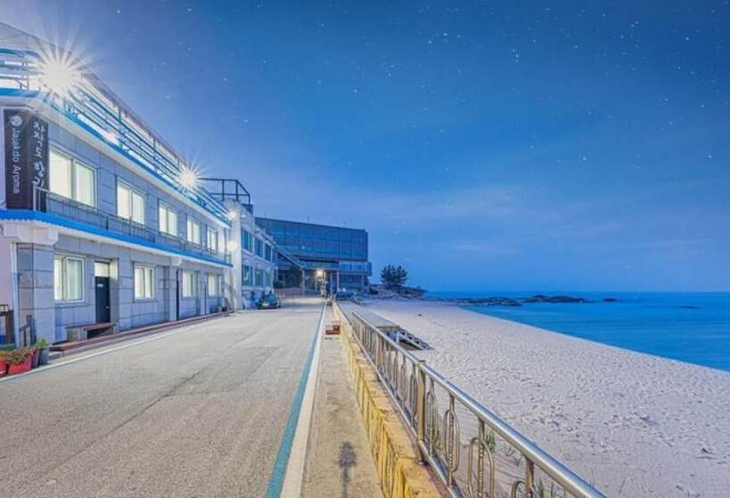 Goseong Jajackdo Aroma Pension