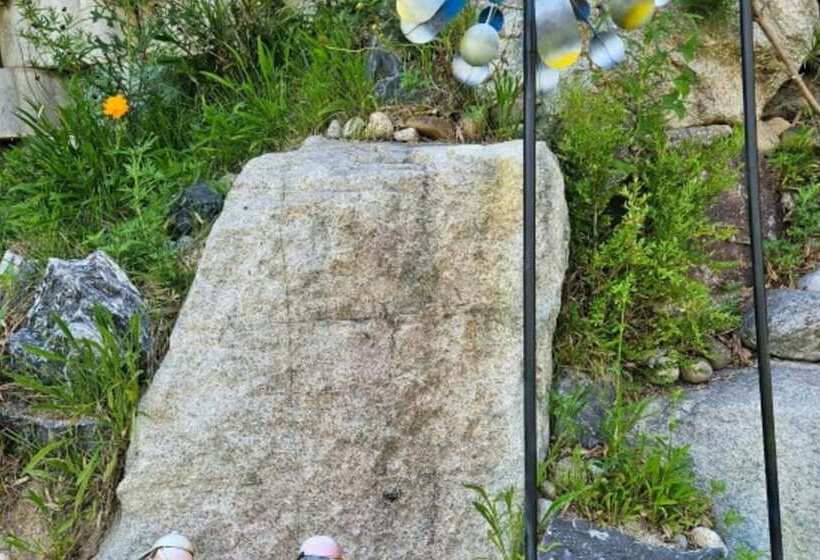 Goseong Rozelle Pension