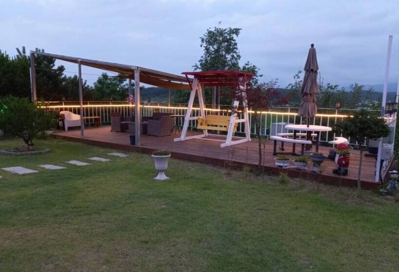 Goseong Rozelle Pension