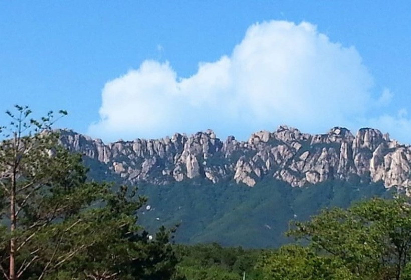 Goseong Sanmaru Pension