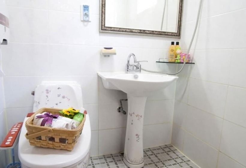 Gurye Jirisan A Wood Nymph Pension