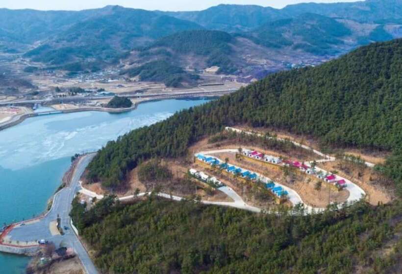 Gurye Jirisan Hosu Resort Pension