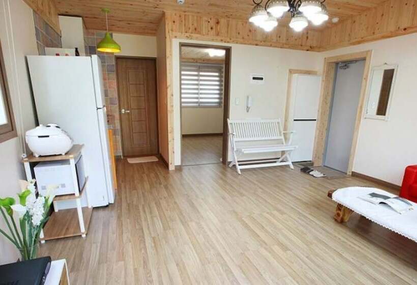 Hadong Doredore Pension