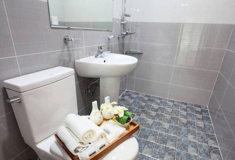 Hadong Doredore Pension