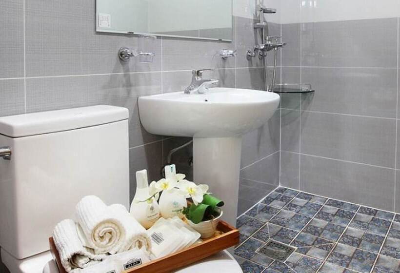 Hadong Doredore Pension