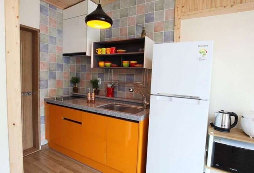 Hadong Doredore Pension