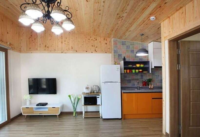 Hadong Doredore Pension