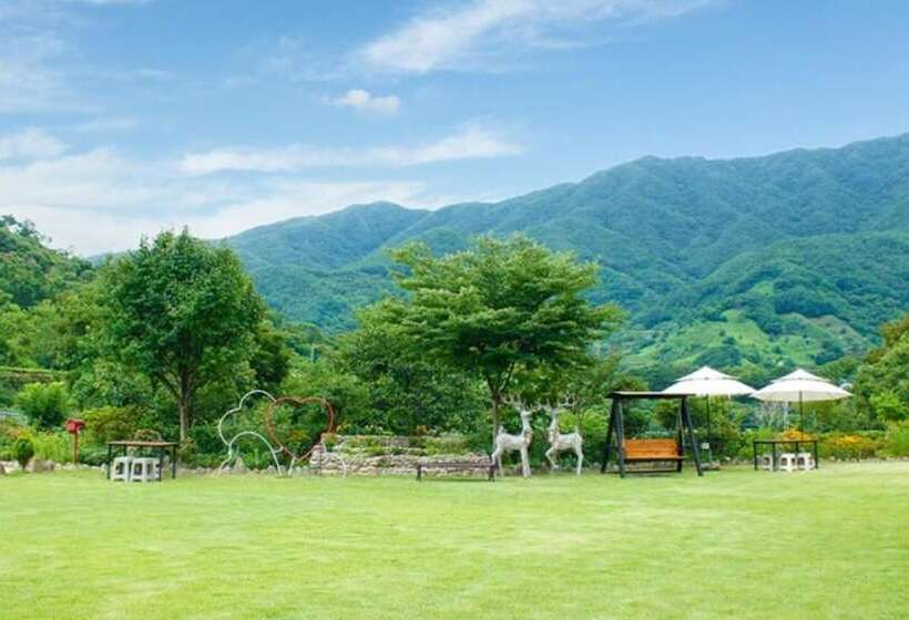 Hadong Huige Stay Pension