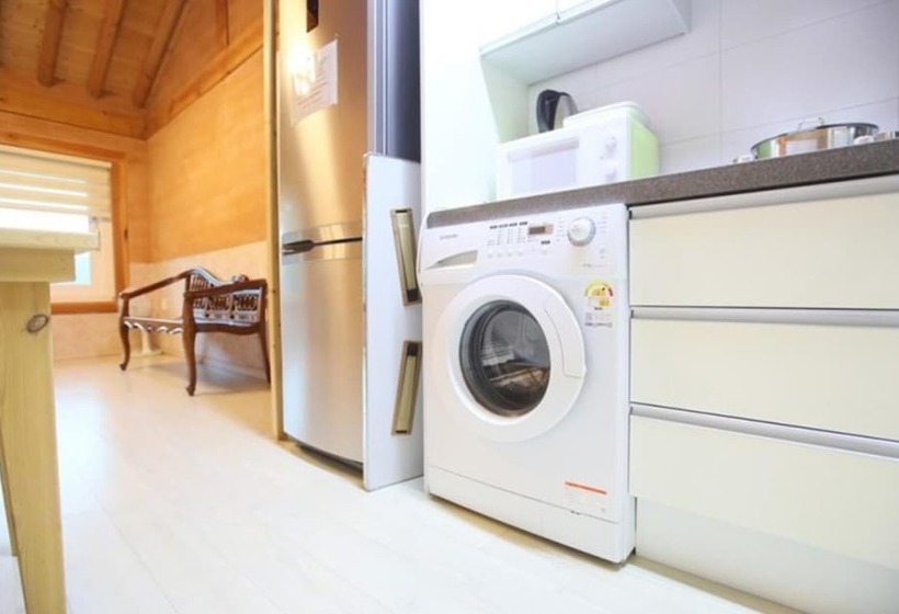 Hapcheon Gayasan Hwangtomaeul Pension