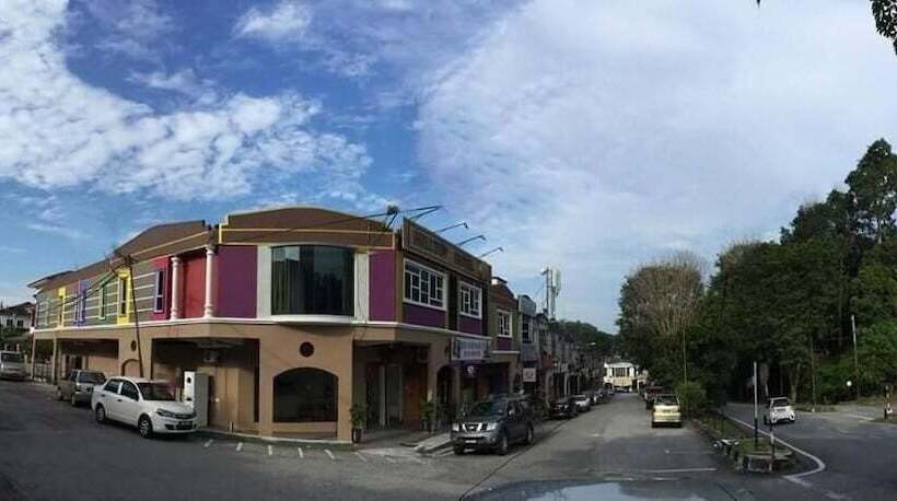 Hilltop Hotel By Secoms