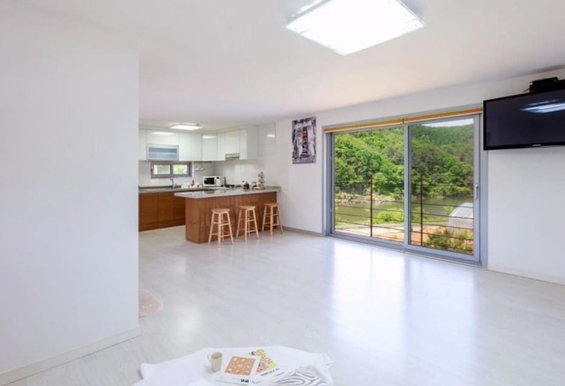 Hongcheon Village 736 Pension