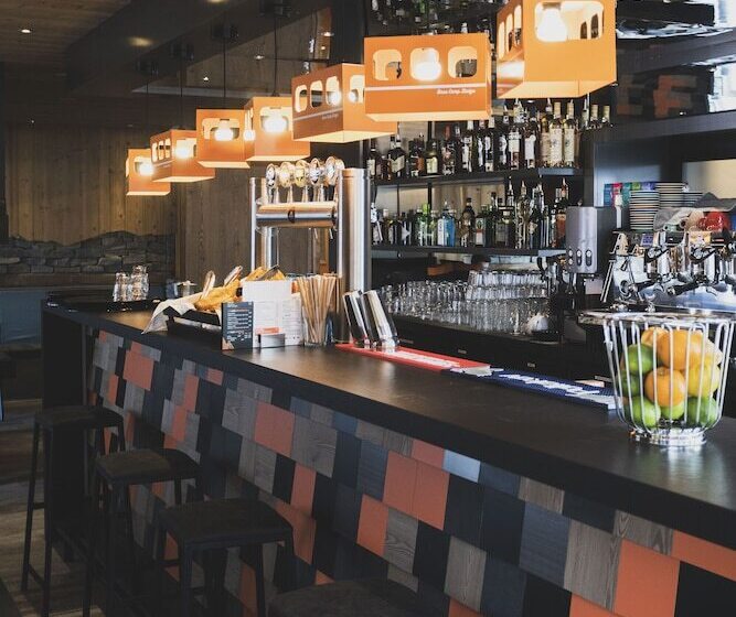 酒店 Base Camp Lodge Les 2 Alpes