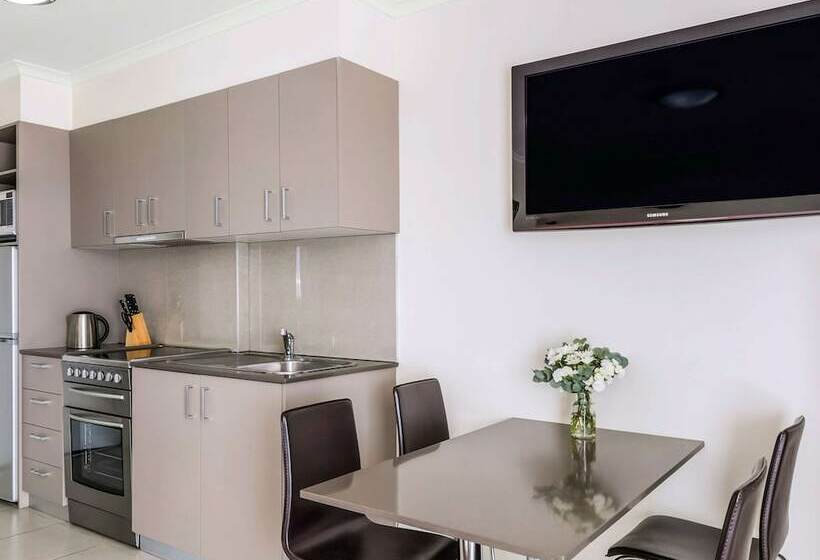 هتل Breakfree Queanbeyan