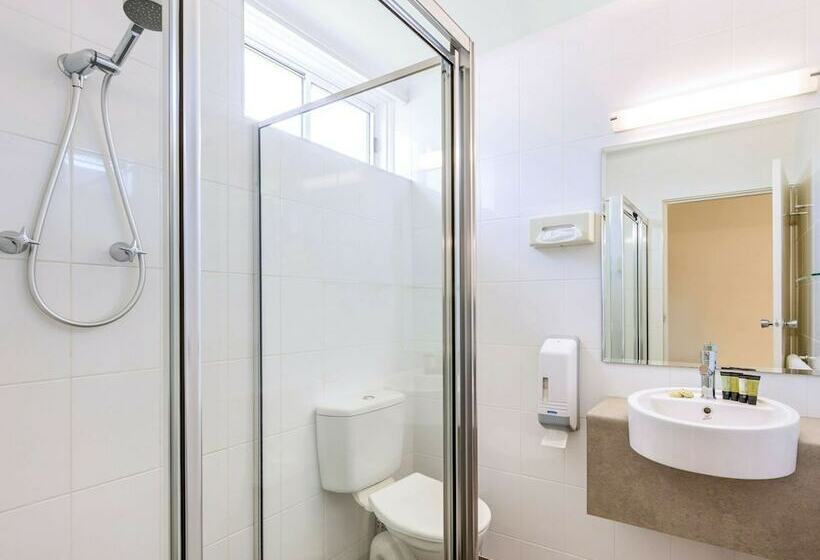 هتل Breakfree Queanbeyan