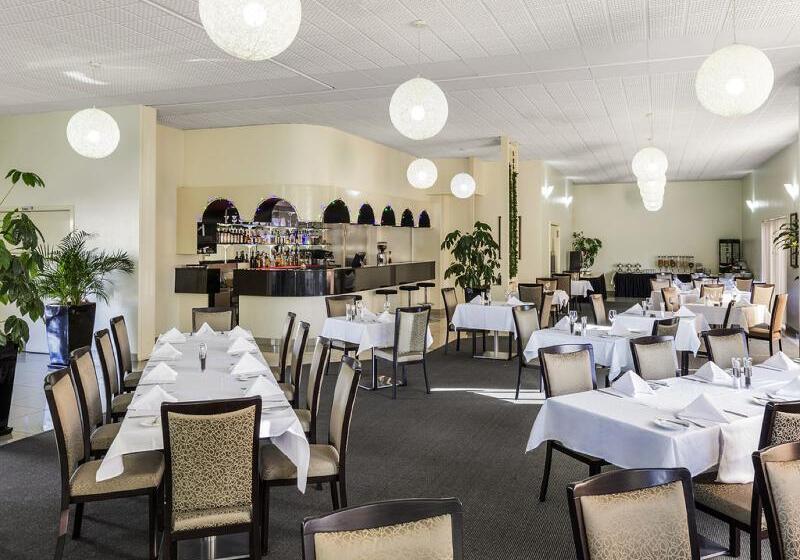 هتل Breakfree Queanbeyan