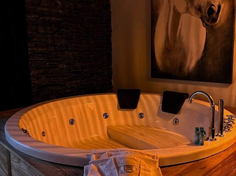 호텔 Cati Kati Bungalow