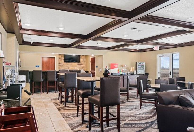 Отель Cobblestone Inn & Suites  Yuma