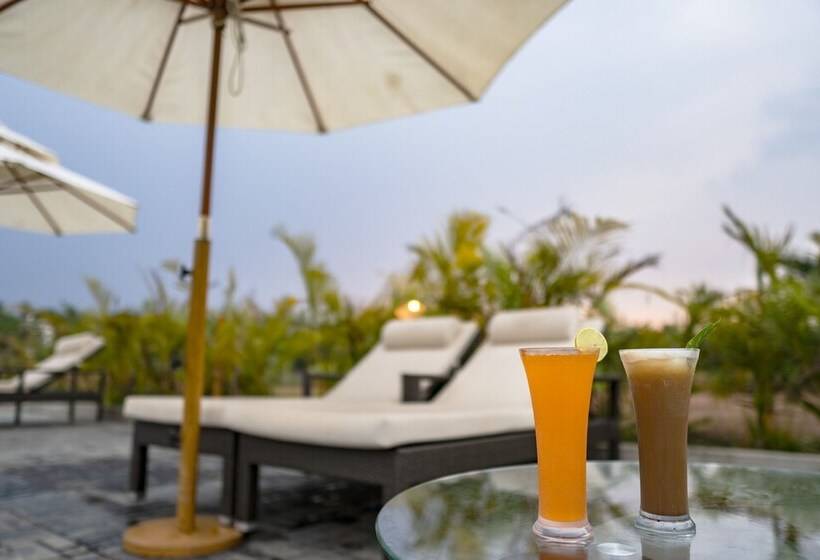 בית מלון כפרי Coorg Maharaja Resorts And Spa