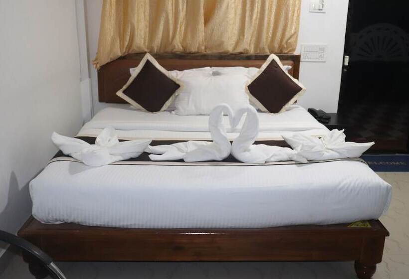 בית מלון כפרי Coorg Maharaja Resorts And Spa