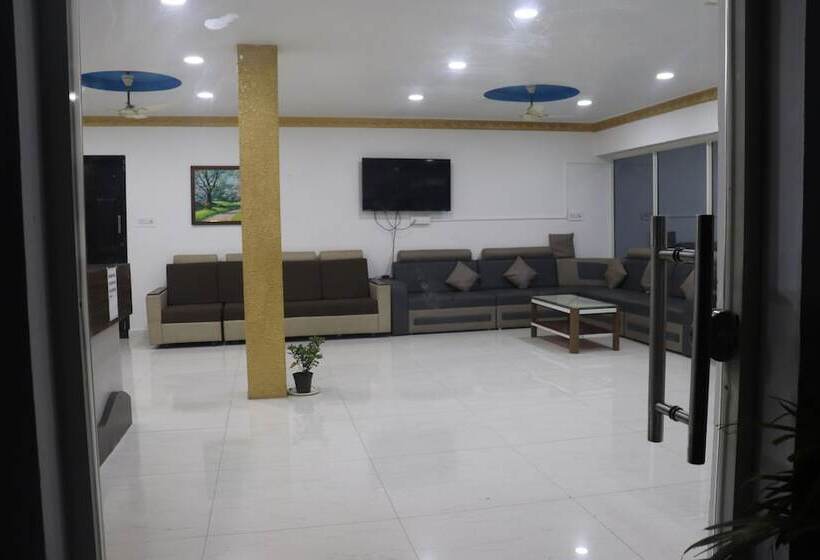 בית מלון כפרי Coorg Maharaja Resorts And Spa