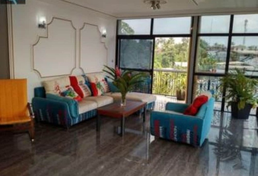 酒店 Emergence Djouda