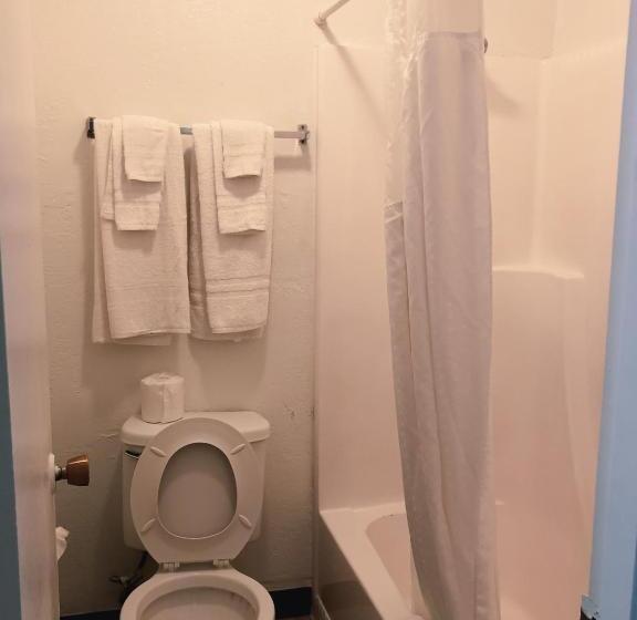 فندق Super 8 By Wyndham San Jose Airport