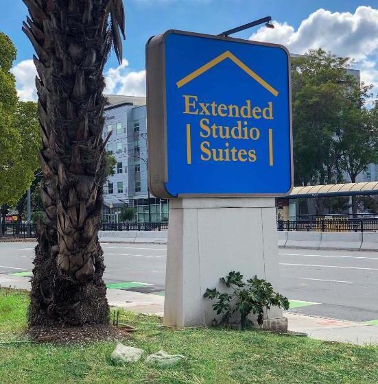 فندق Super 8 By Wyndham San Jose Airport