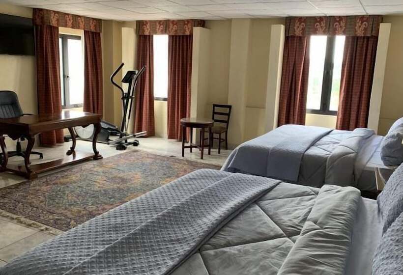 فندق Fiesta Mexicana