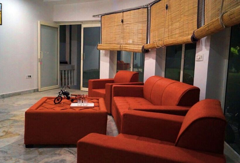 בית מלון כפרי Ganga Village Resort