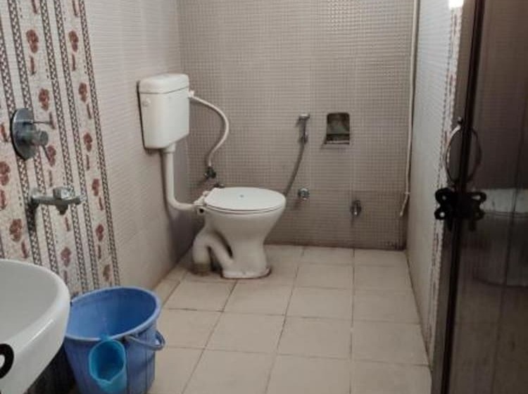 Hotel Goroomgo Woodstock Homestay