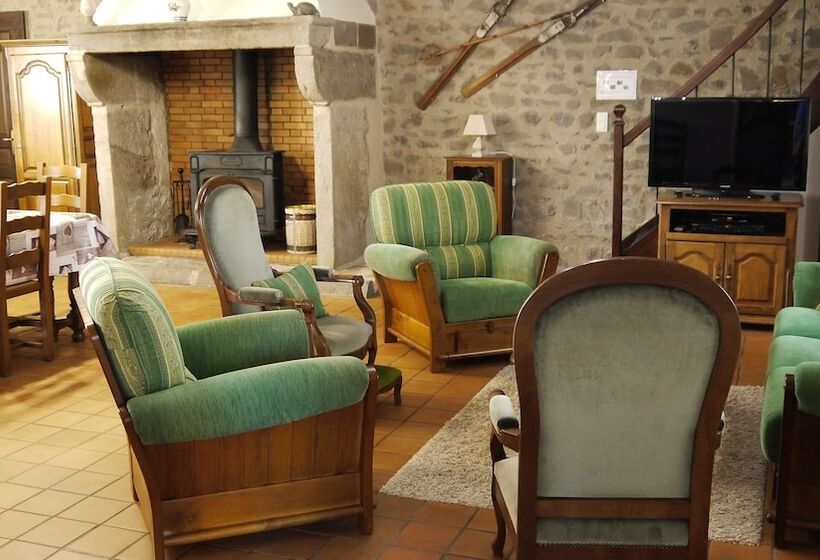 호텔 Gîtes Au Château De Vernières