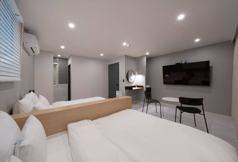 Object Aank Hotel Gumi