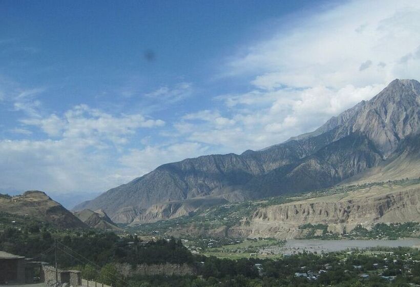 Hotel Hindukush Heights