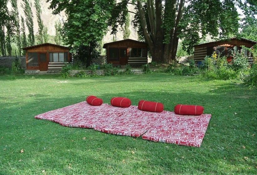 Hotel Hindukush Heights