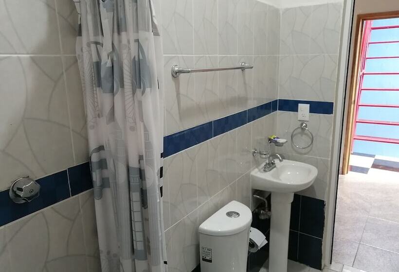 فندق Hostal Quinta Real Del Valle