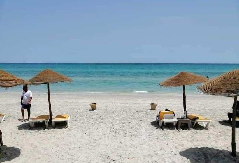 호텔 Hôtel Résidence El Fatimi