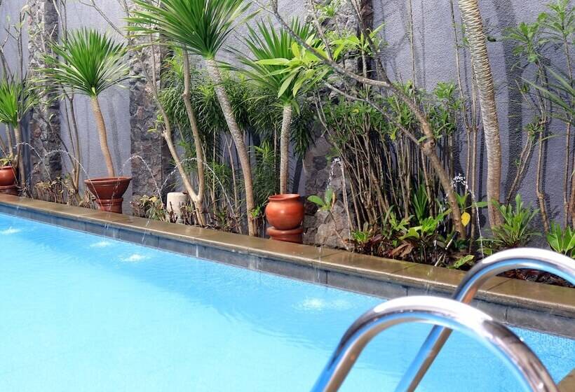 酒店 Inan Boutique Suites Syariah By Ziri