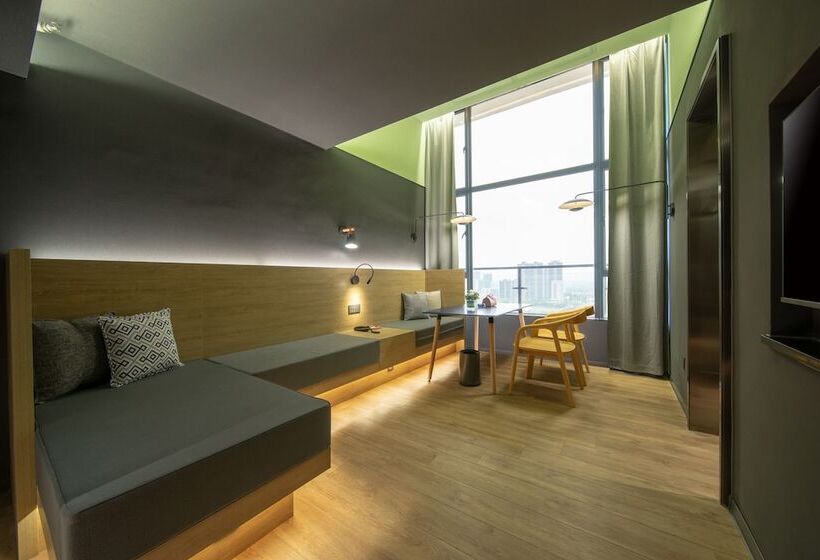 בית מלון כפרי Jiangmen Opus