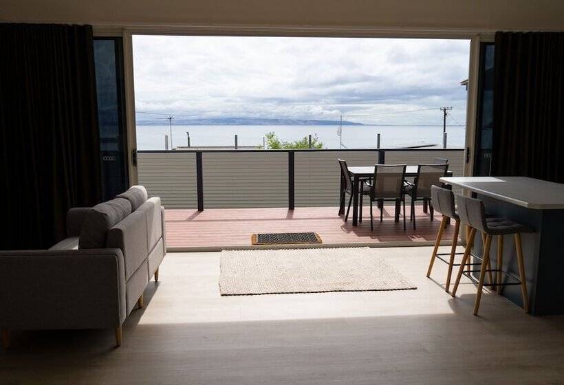 בית מלון כפרי Ki Seafront Holiday Park