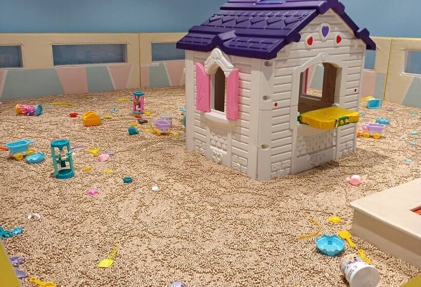 هتل Kenting Long Beach