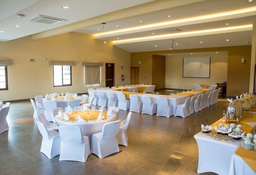 Отель Los Brezos Boutique