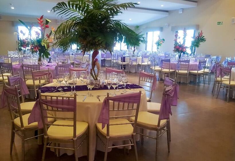 Отель Los Brezos Boutique