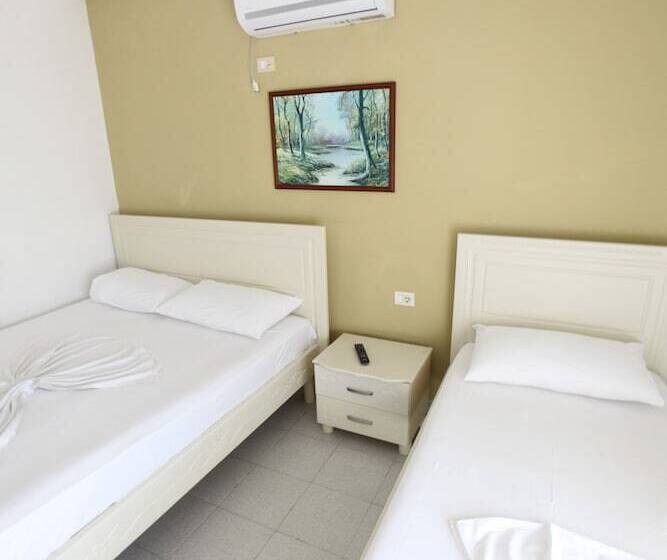 בית מלון כפרי Malvina