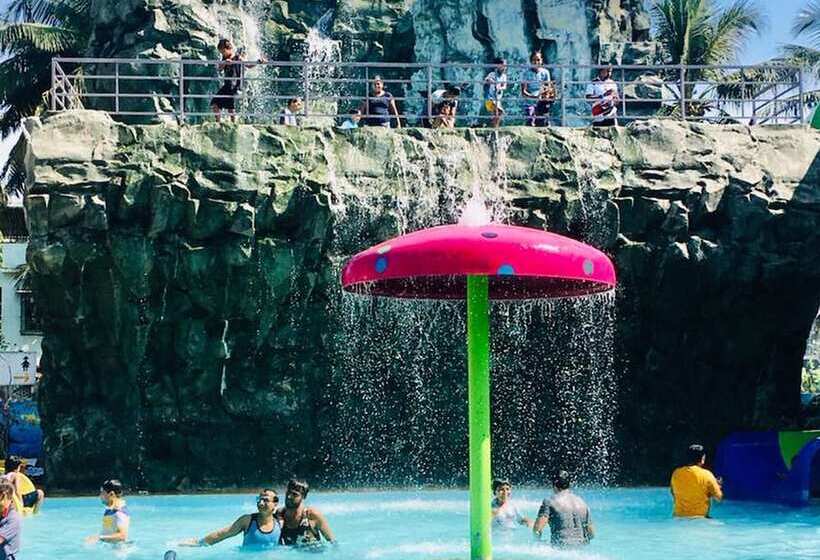 בית מלון כפרי Manthan Beach Resort
