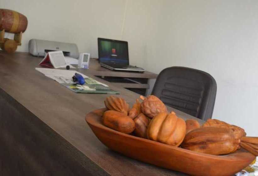 호텔 Palace Avenida