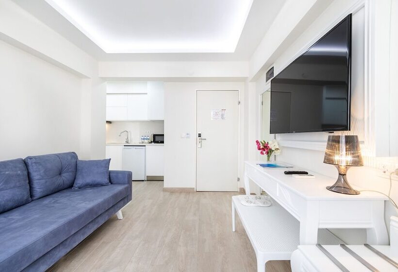 فندق Princess Kinli Suites