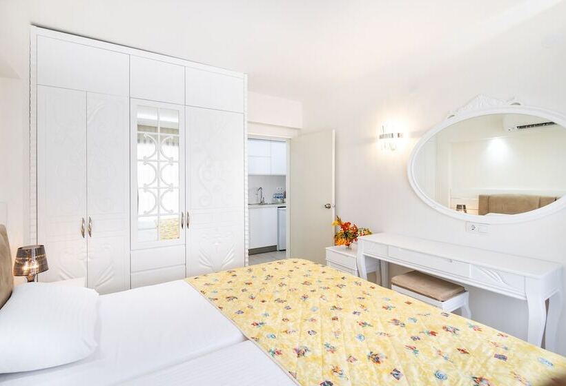 호텔 Princess Kinli Suites