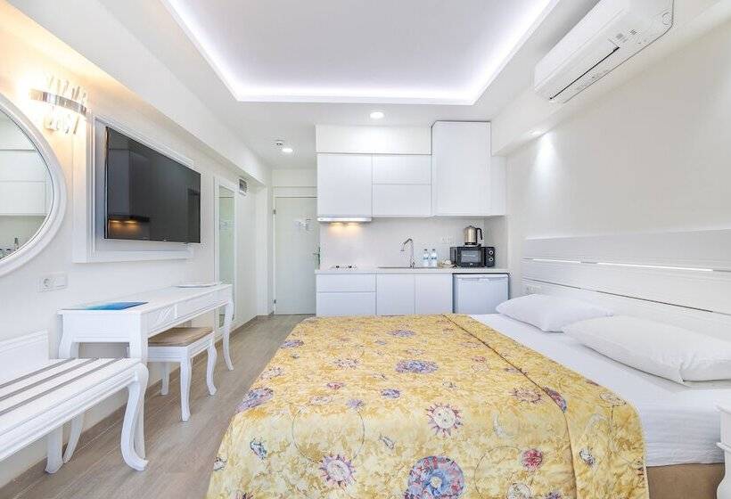 فندق Princess Kinli Suites