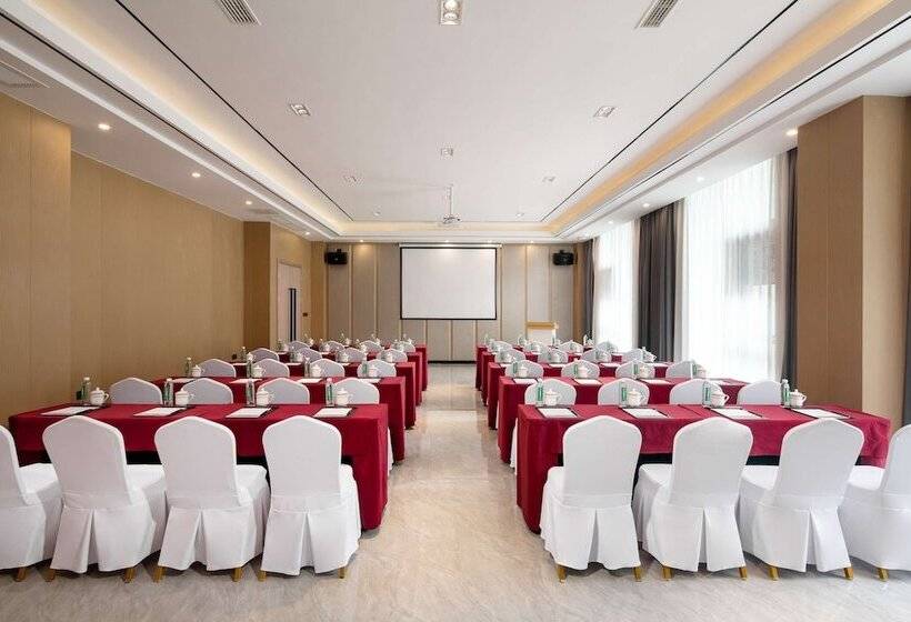 酒店 Ramada By Wyndham Guangyuan Zengjiashan Resort